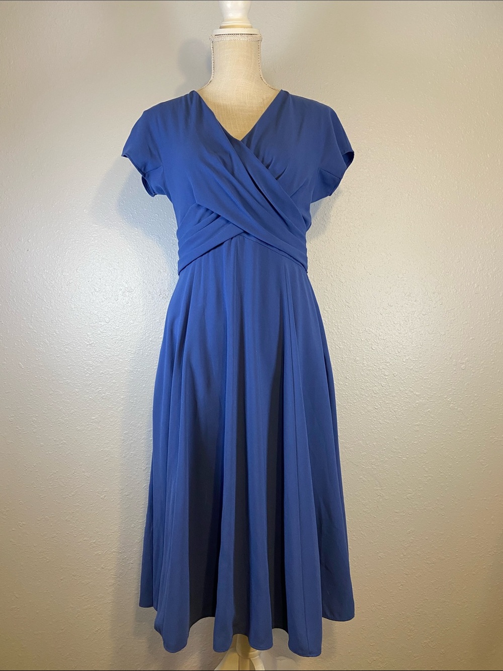 Gal Meets Glam Chic Romantic Bridal Guest Formal Classic Seraphina Dress Size 4